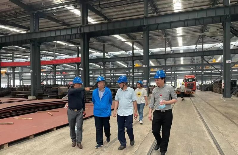 1Fus_p1RQrmE5onqPfYiaw